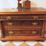 48 3005 CHEST OF DRAWERS